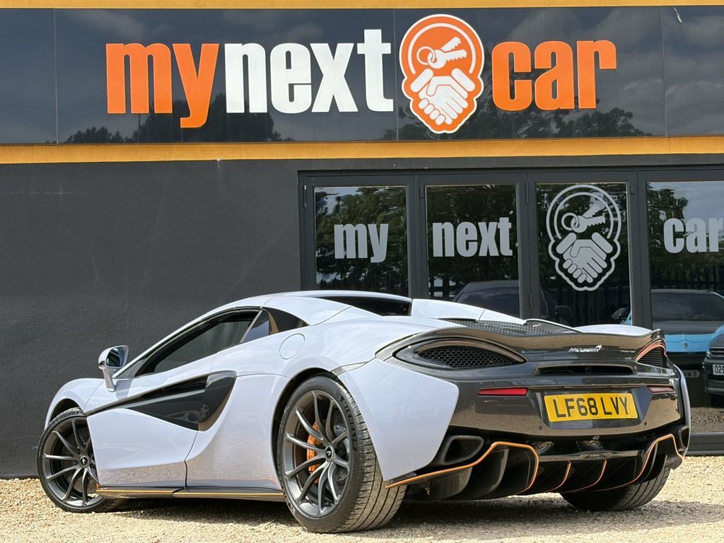 McLaren 570S 3.8T V8 Spider Ssg Euro 6 Ss  #10