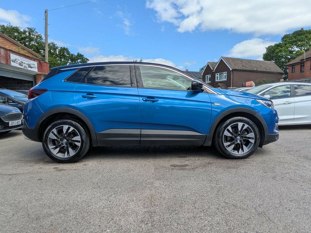 Vauxhall Grandland X Sri Black #7