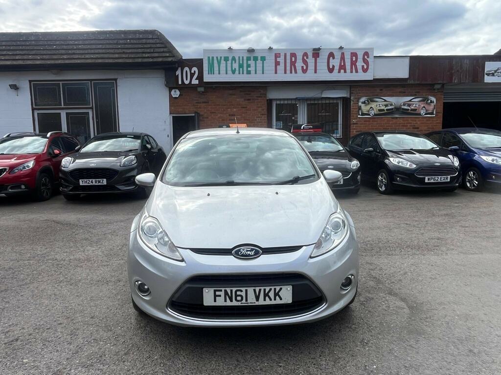 Ford Fiesta 1.4 Tdci Dpf Zetec Silver #2