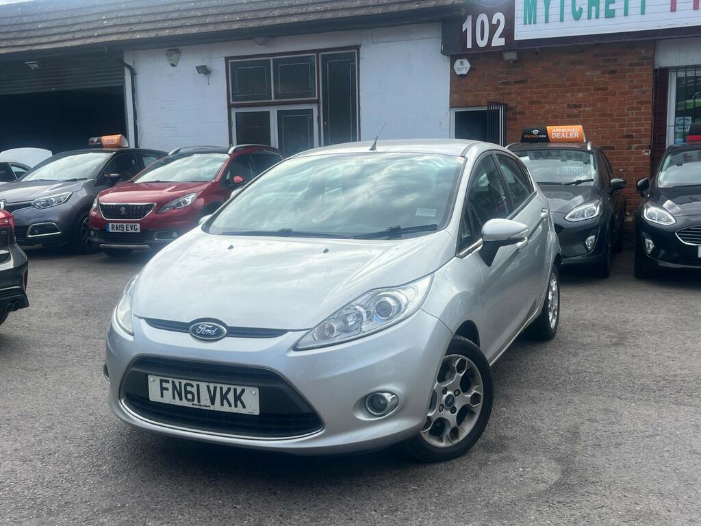 Ford Fiesta 1.4 Tdci Dpf Zetec Silver #3