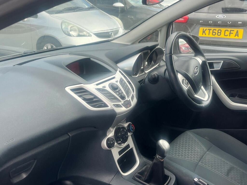 Ford Fiesta Ford Fiesta Van 1.6 Tdci Sport Panel Van  #10