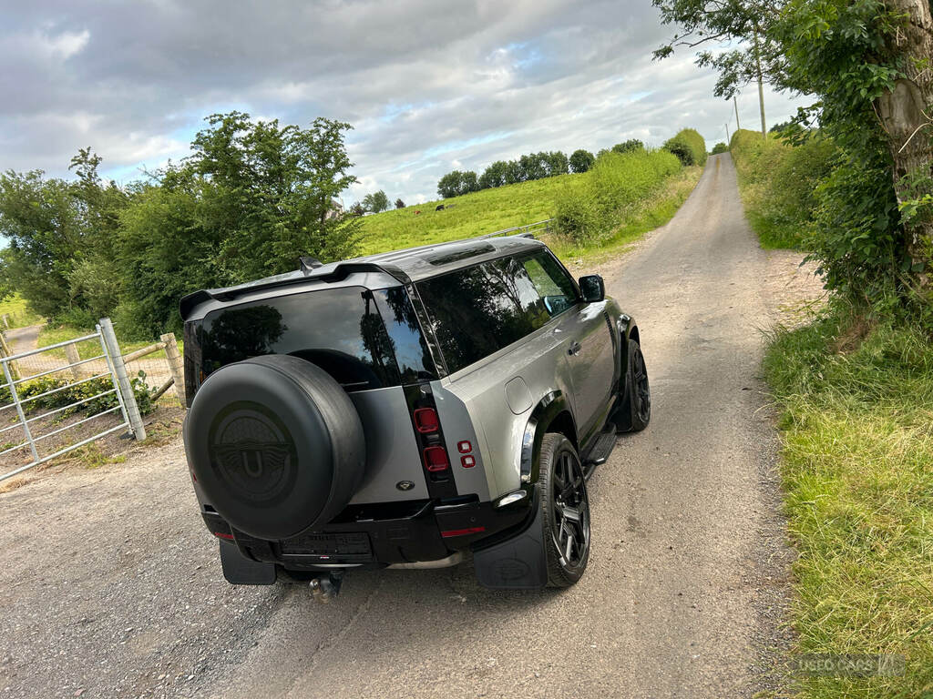Land Rover Defender 2.0 P400e 15.4Kwh X-dynamic Se Suv Plug Green #9