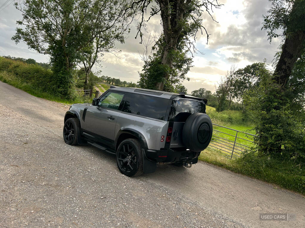 Land Rover Defender 2.0 P400e 15.4Kwh X-dynamic Se Suv Plug Green #8