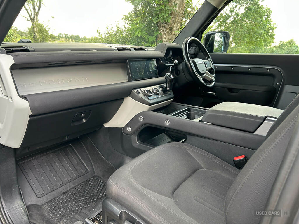 Land Rover Defender 2.0 P400e 15.4Kwh X-dynamic Se Suv Plug Green #14