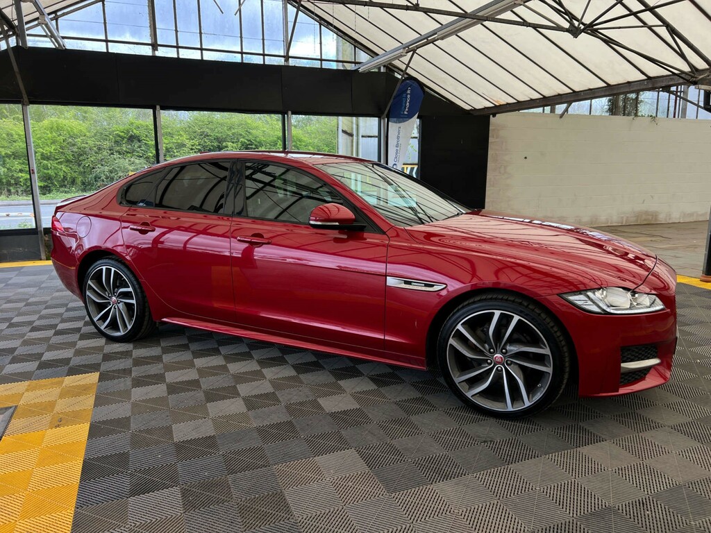 Jaguar XF D R-sport LM66WDW Red #2