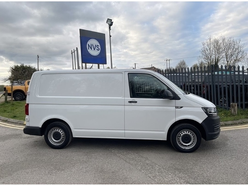 Volkswagen Transporter 2.0 Tdi T28 Startline Panel Van White #2