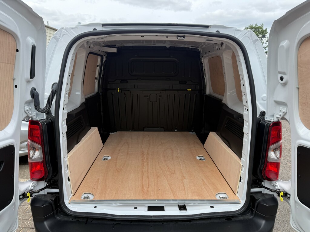 Citroen Berlingo 1.5 Bluehdi 100Ps Van Enterprise Black #10