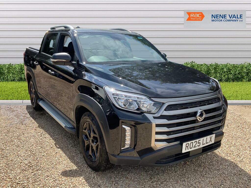SsangYong Musso 2.2D Saracen 4Wd Euro 6 Black