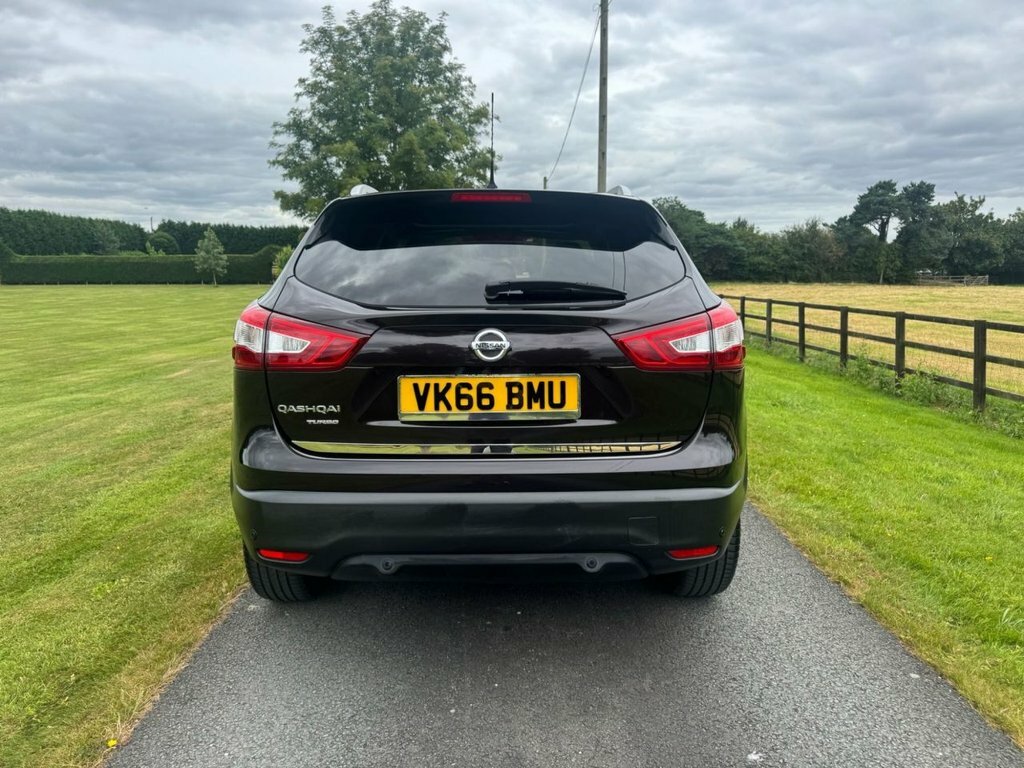 Nissan Qashqai 1.6L Tekna Black #4