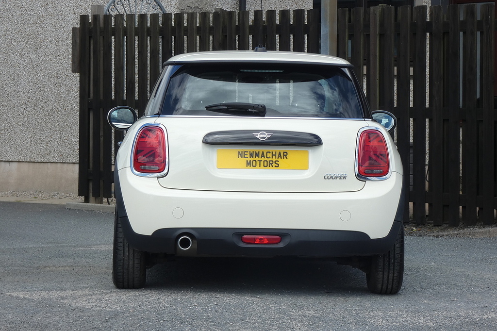 Mini Hatch 1.5 Cooper Classic Hatchback Eur SL20GVA Brown #3