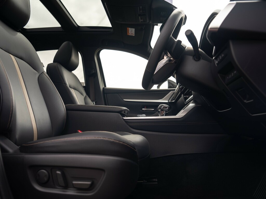 Mazda CX-60 Cx-60 2.5 Phev Homura Plus Estate Black #12