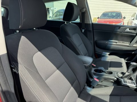 Kia Sportage Crdi 2 Isg PN19PXS Red #2