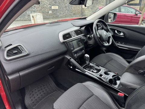 Renault Kadjar Dynamique S Nav Red #5