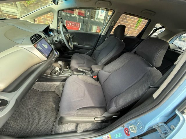 Honda Jazz 1.4 I-vtec Es Cvt Euro 5 Silver #43