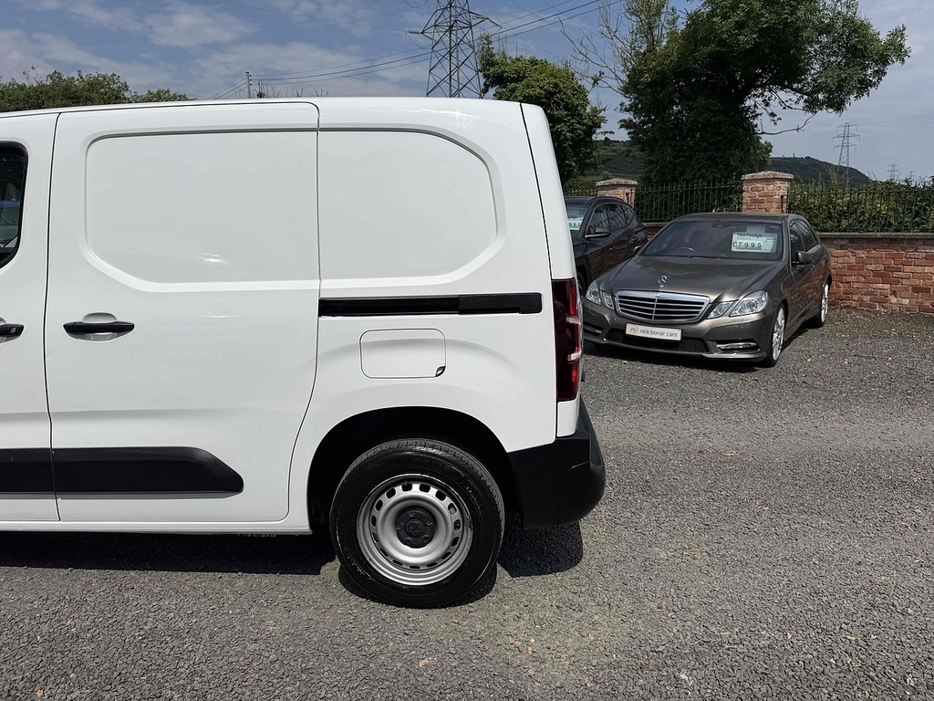 Vauxhall Combo Turbo D 2300 Sportive L1h1 Euro 6 U1940 Ulez White #11