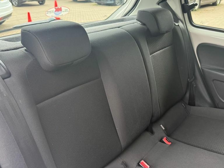 Seat MII 1.0 12V Se Hatchback Euro 6 60 Red #25