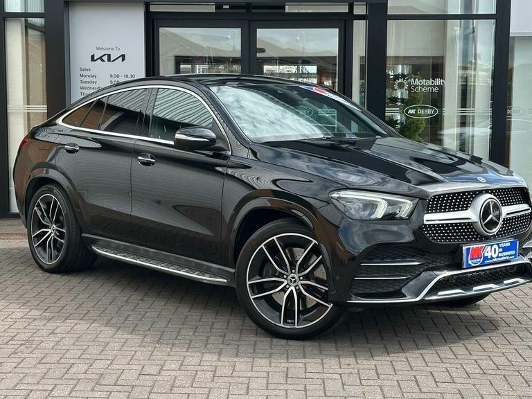 Mercedes-Benz GLE Class Gle 400D 4Matic Amg Line Premium 9G-tronic Black #2