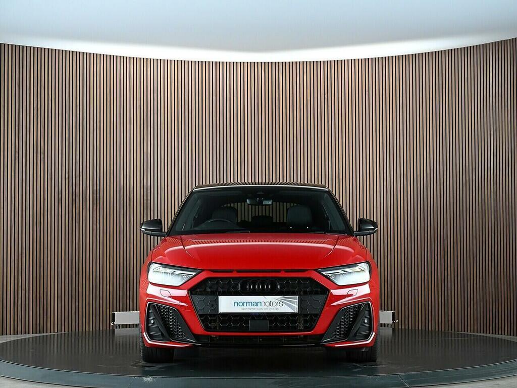 Audi A1 1.5 Tfsi 35 Black Edition Sportback S T Red #5