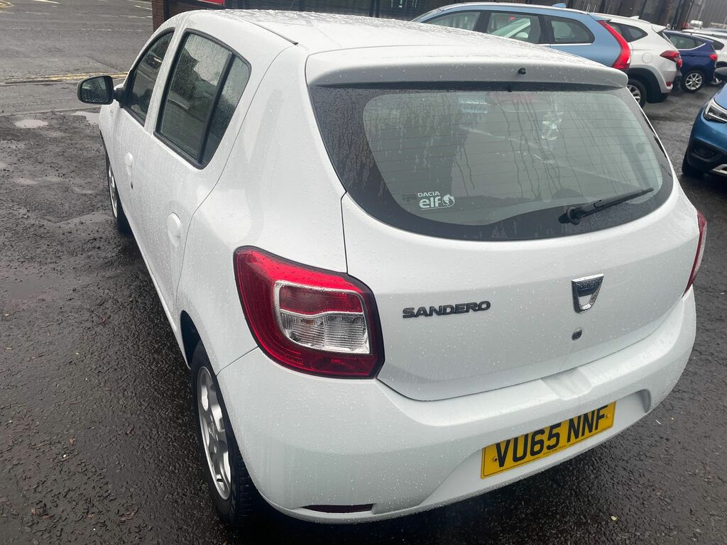 Dacia Sandero 0.9 Tce Laureate Hatchback Euro White #6