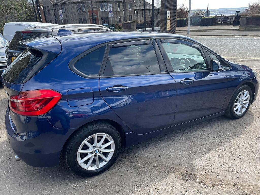 BMW 2 Series Active Tourer 2.0 220D Se Mpv Euro 6 Ss 190 YB67UKV Blue #2