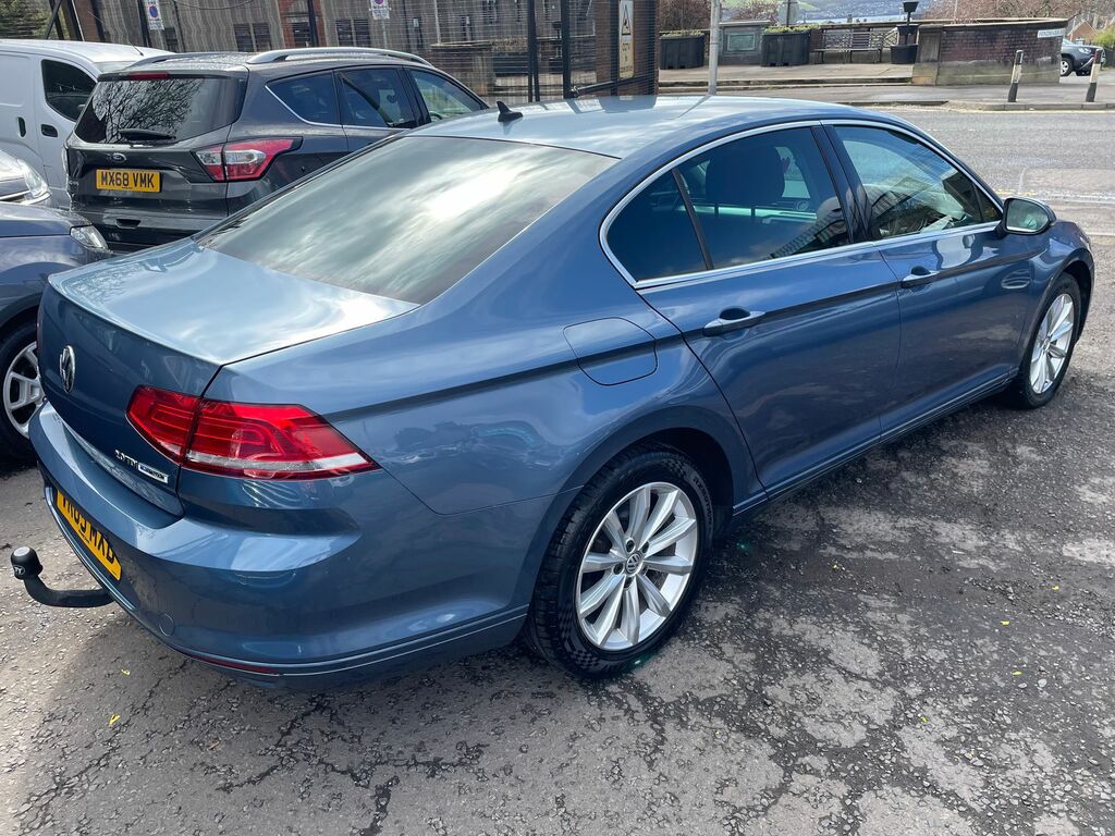 Volkswagen Passat 2.0 Tdi Bluemotion Tech Se Business Saloon Die VK65MXD Blue #4