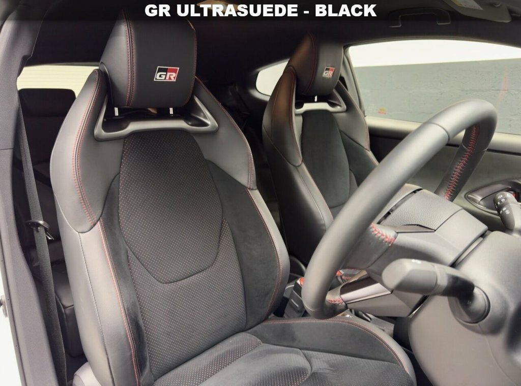 Toyota Yaris 1.6L Gr Circuit BF72PKD White #4