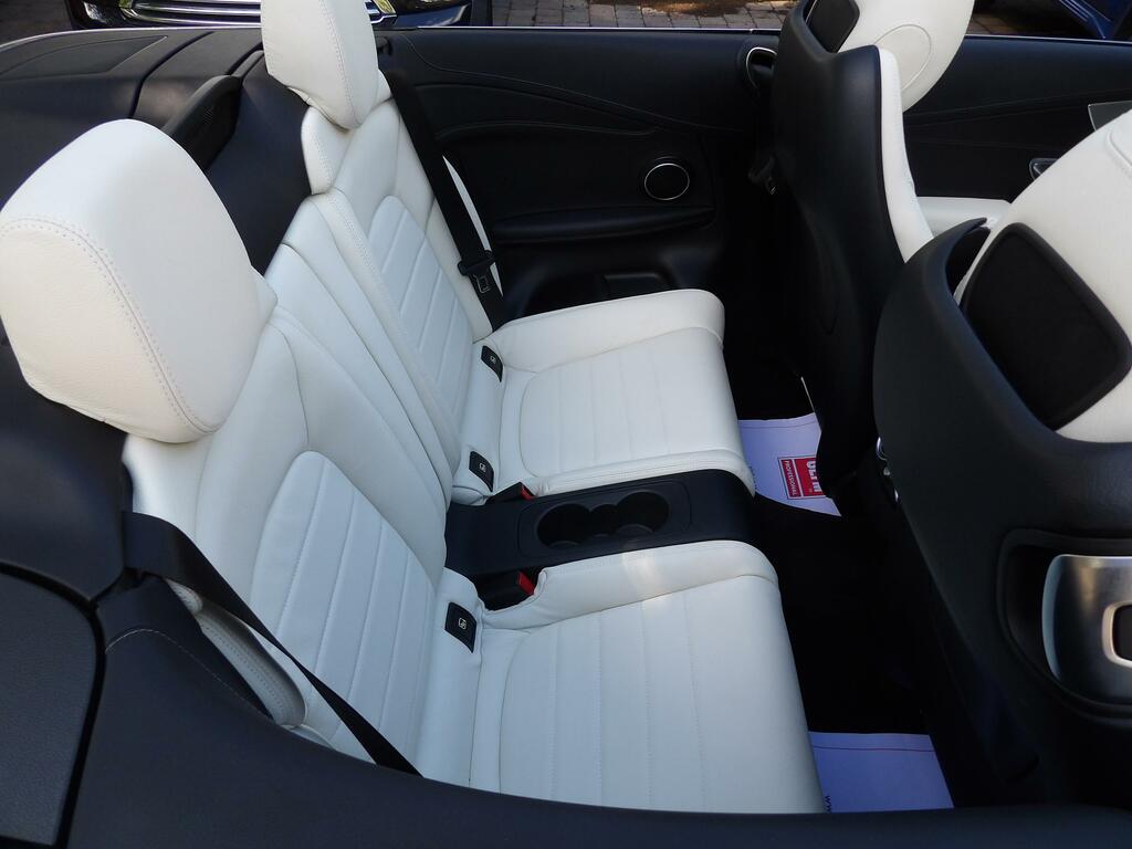 Mercedes-Benz C Class 1.5 C200 Mhev Amg Line Cabriolet G-tron Blue #4