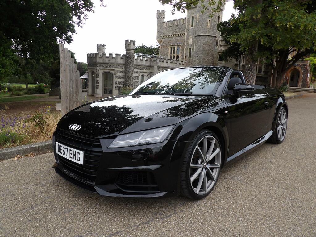 Audi TT 2.0 Tfsi Black Edition Roadster S Troni Black #2