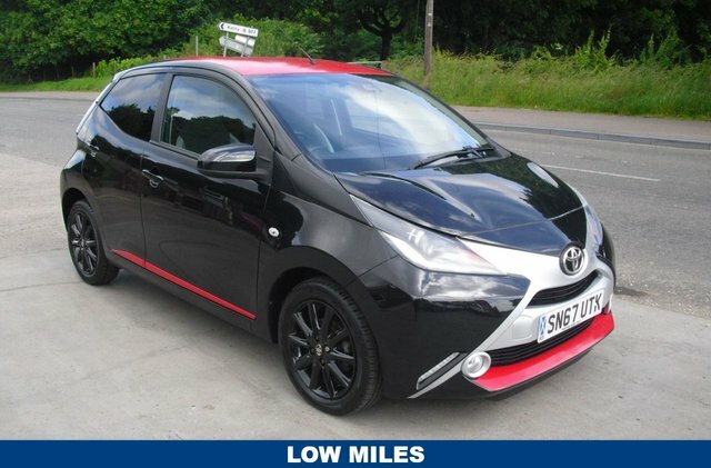 Toyota Aygo Hatchback Black