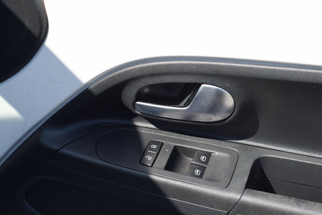 Volkswagen Up Move 1.0 60 Ps 5-Speed Black #26