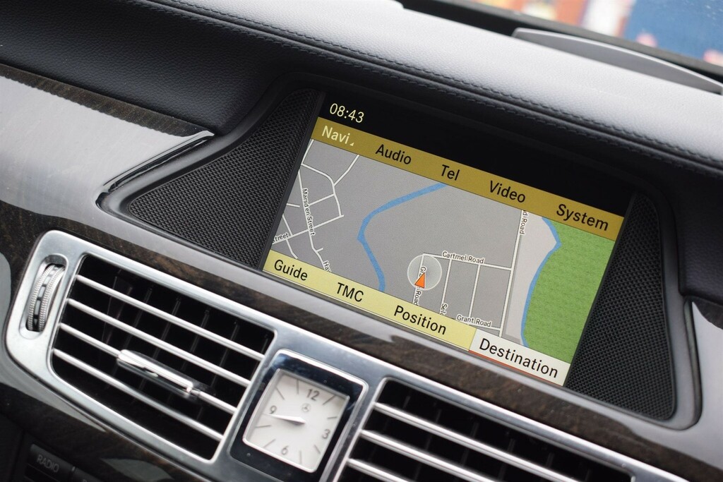 Mercedes-Benz CLS Cls350 Cdi Blueefficiency Sport Silver #24