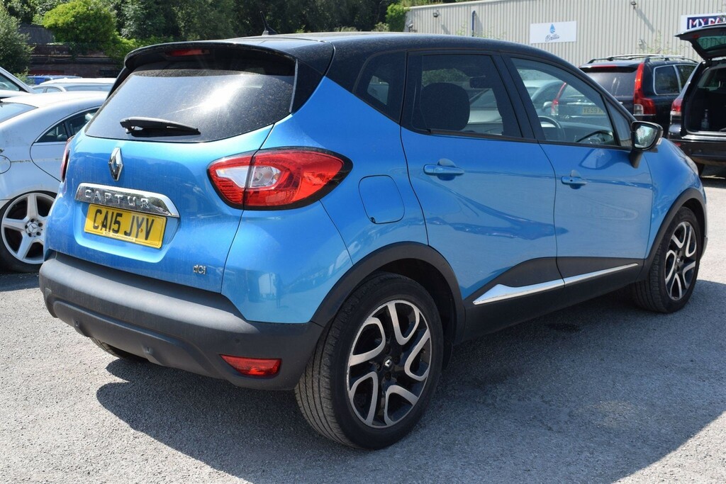 Renault Captur 2015 0.9T Dynamique Media Nav Energy 90 Bhp Black #15