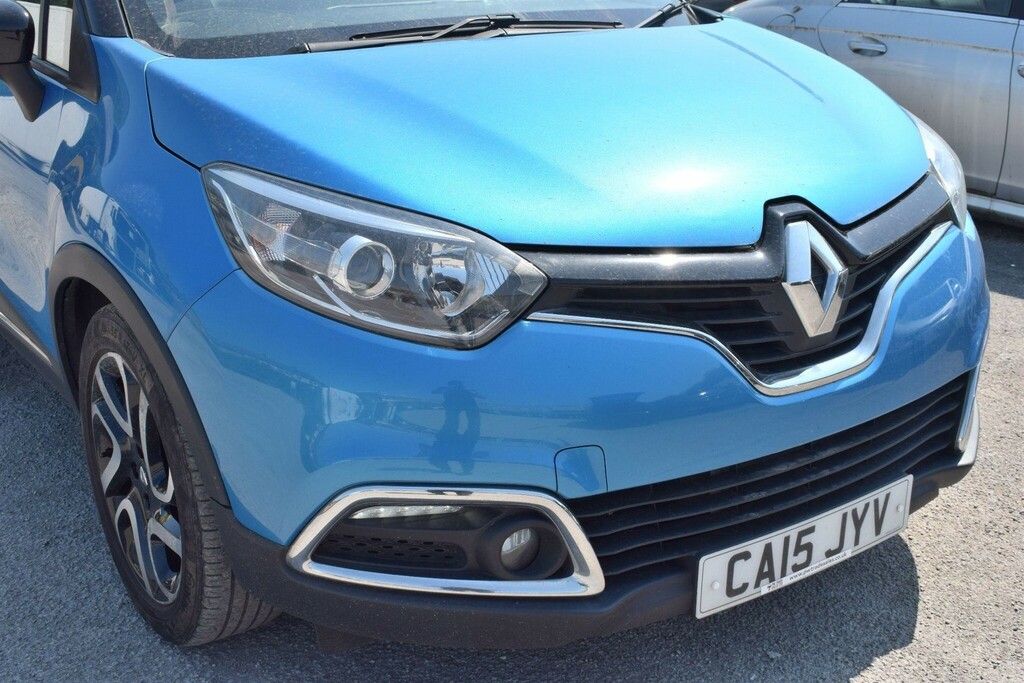 Renault Captur 2015 0.9T Dynamique Media Nav Energy 90 Bhp Black #9