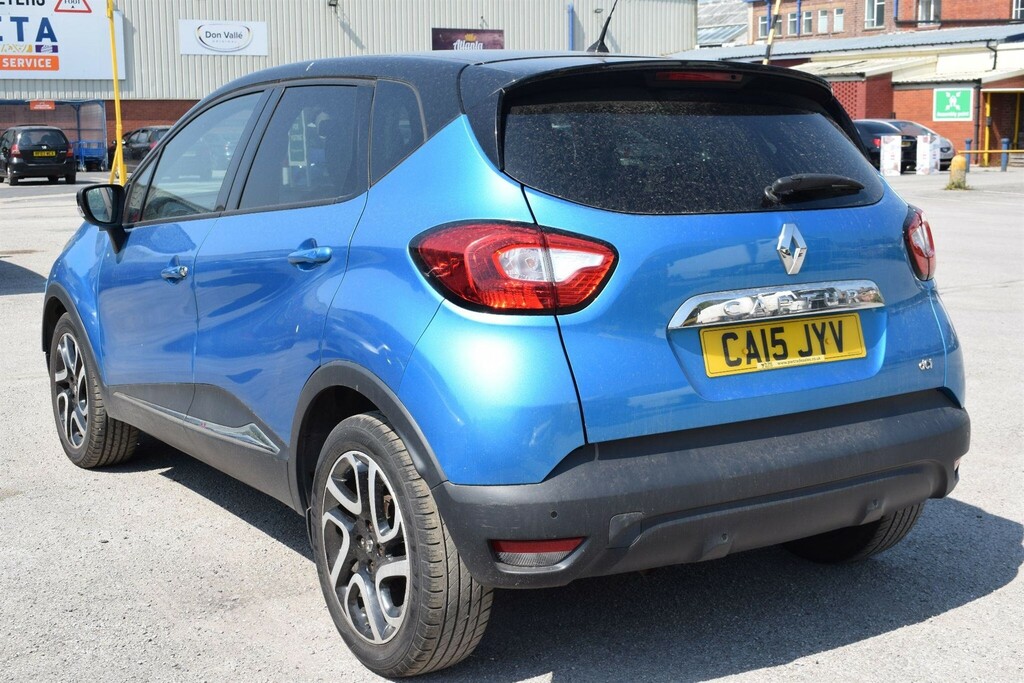 Renault Captur 2015 0.9T Dynamique Media Nav Energy 90 Bhp Black #14