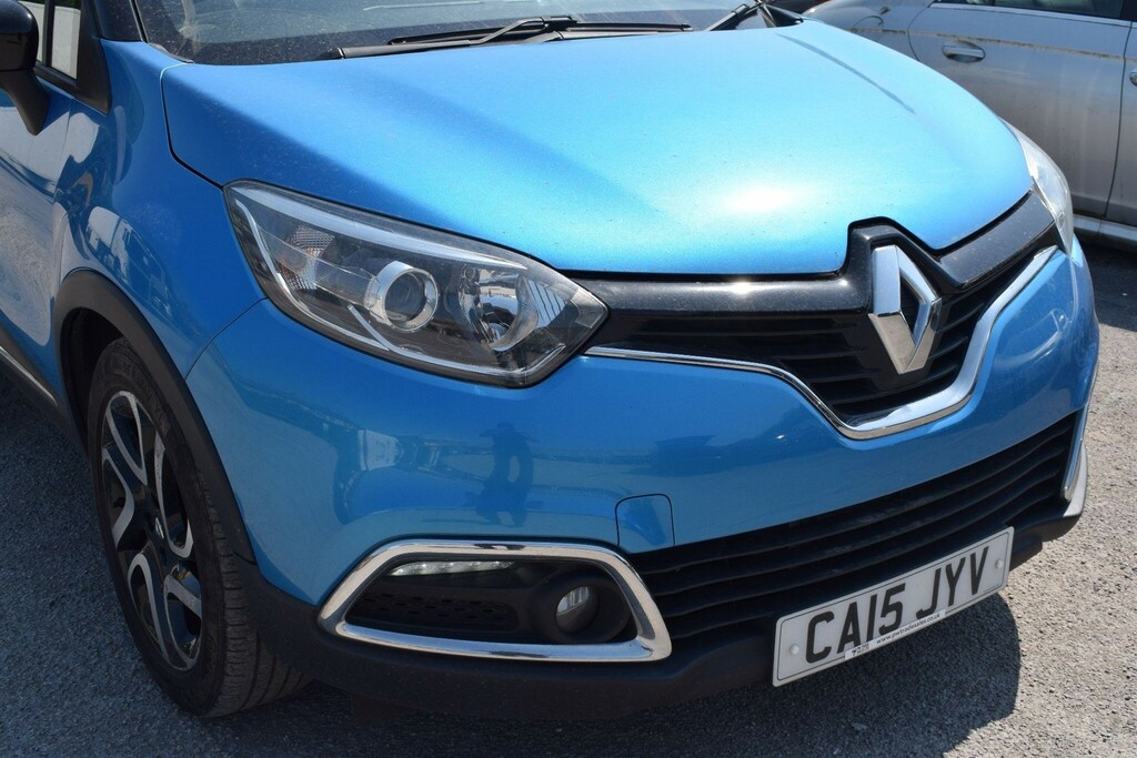 Renault Captur 2015 0.9T Dynamique Media Nav Energy 90 Bhp Black #17