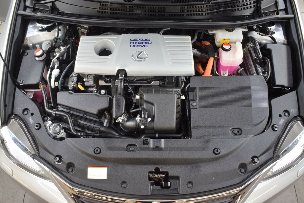 Lexus CT 1.8 Premier Cvt Euro 6 Ss Silver #4