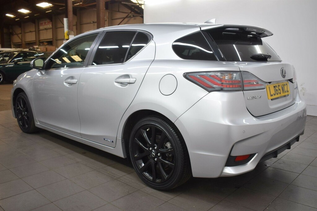 Lexus CT 1.8 F Sport Cvt Euro 6 Ss White #10