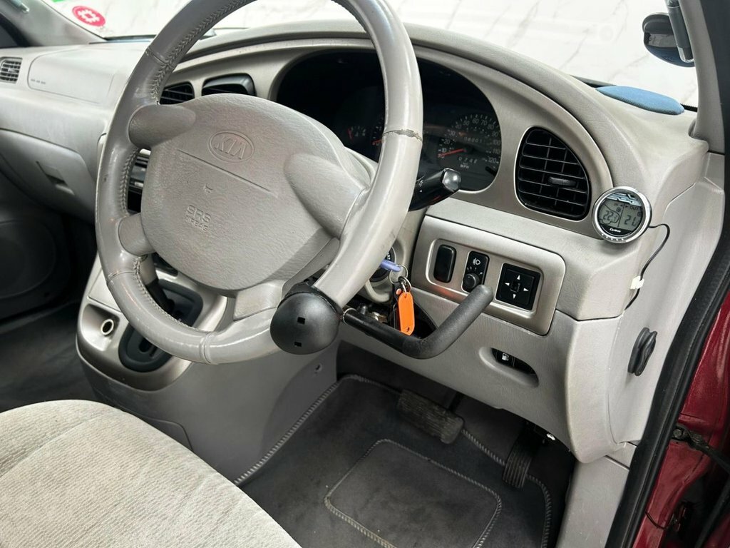 Kia Sedona Mpv 2.9 Crdi Le 200554 Black #19