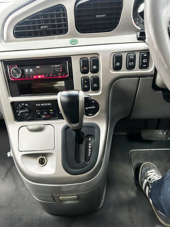 Kia Sedona Mpv 2.9 Crdi Le 200554 Black #16