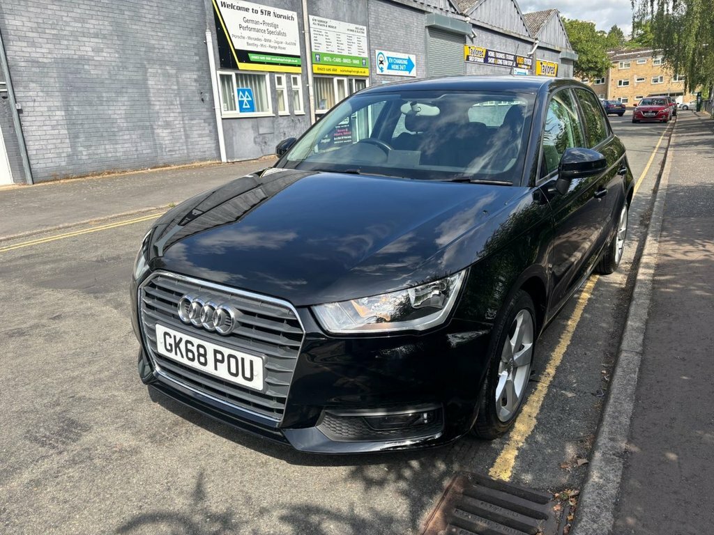 Audi A1 1L Sport GK68POU Black #5