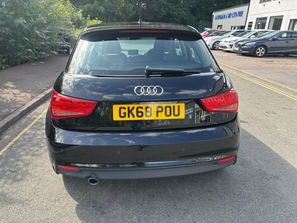 Audi A1 1L Sport GK68POU Black #6