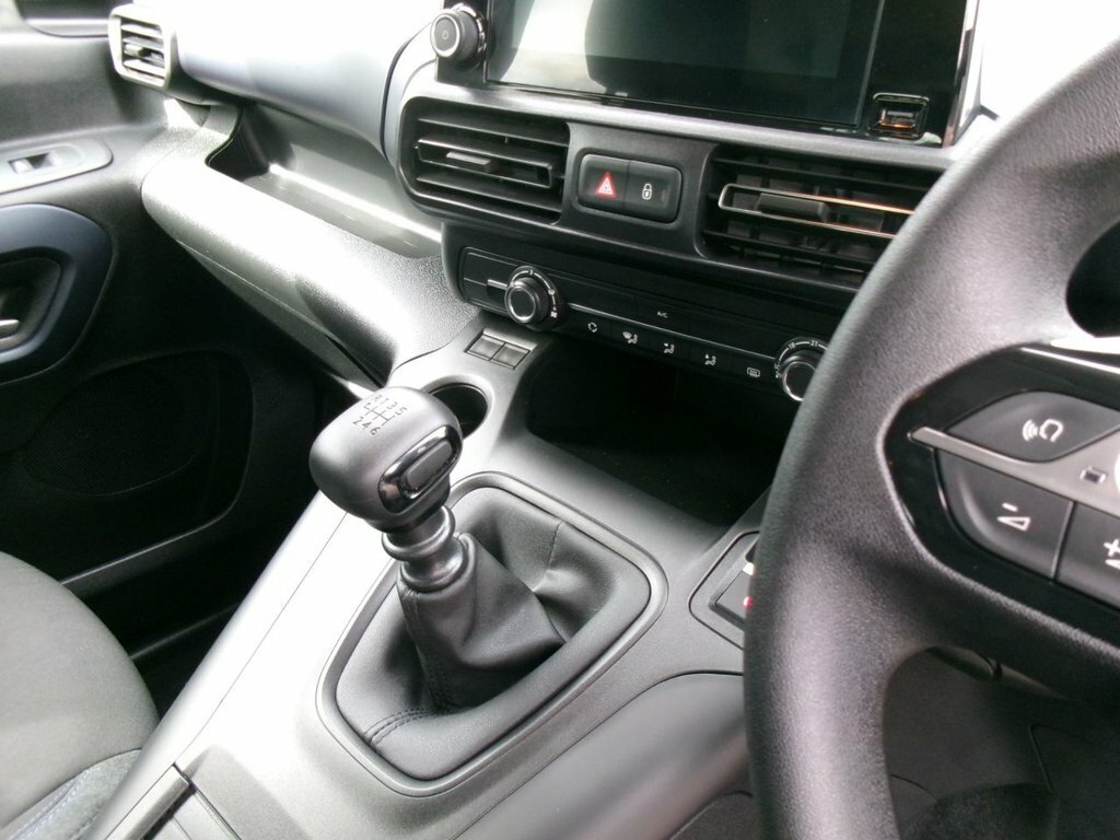 Peugeot Rifter 1.5 Bluehdi Allure Standard Mpv  #17