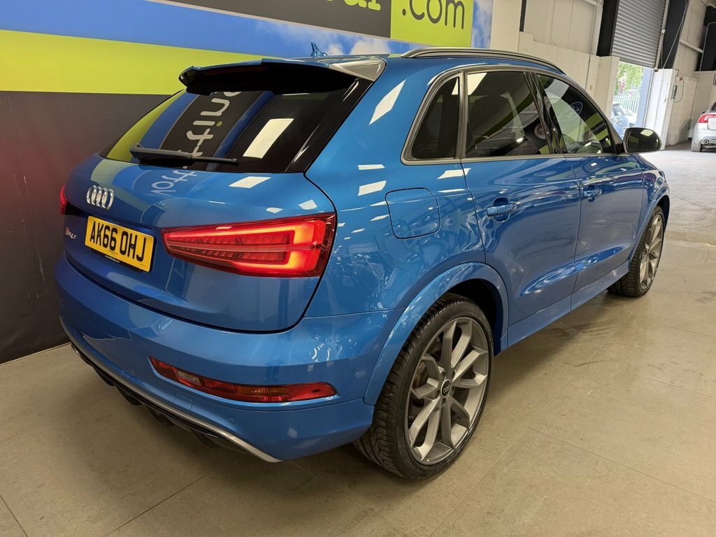 Audi RS Q3 2.5L Performance Blue #4