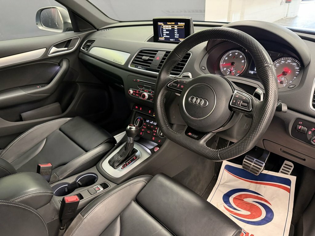 Audi RS Q3 2.5 Tfsi Performance Suv S Tronic Quatt Black #17