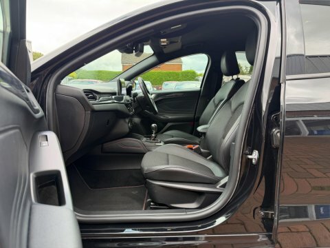 Ford Focus 1.0T Ecoboost St-line Black
