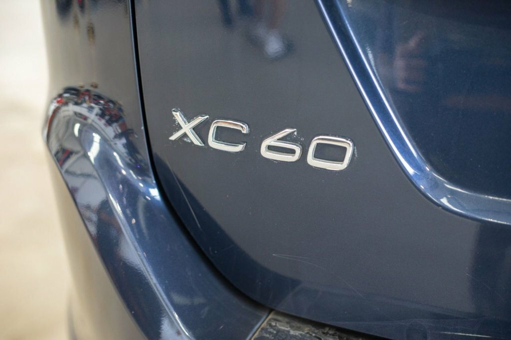 Volvo XC60 2.4L Se Lux Nav Blue #6