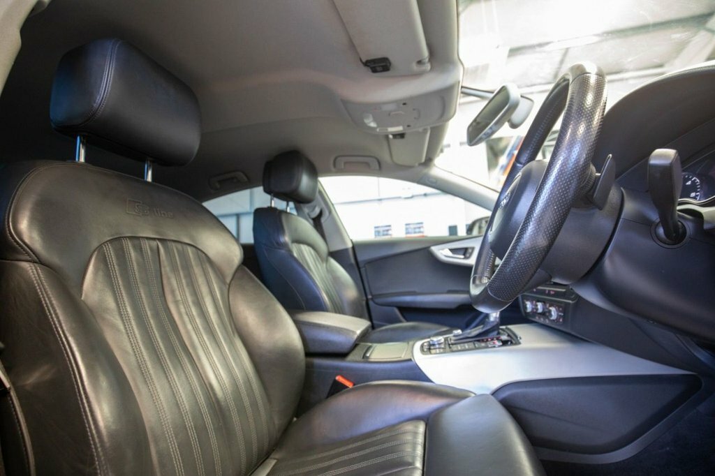 Audi A7 3L Se Black #2