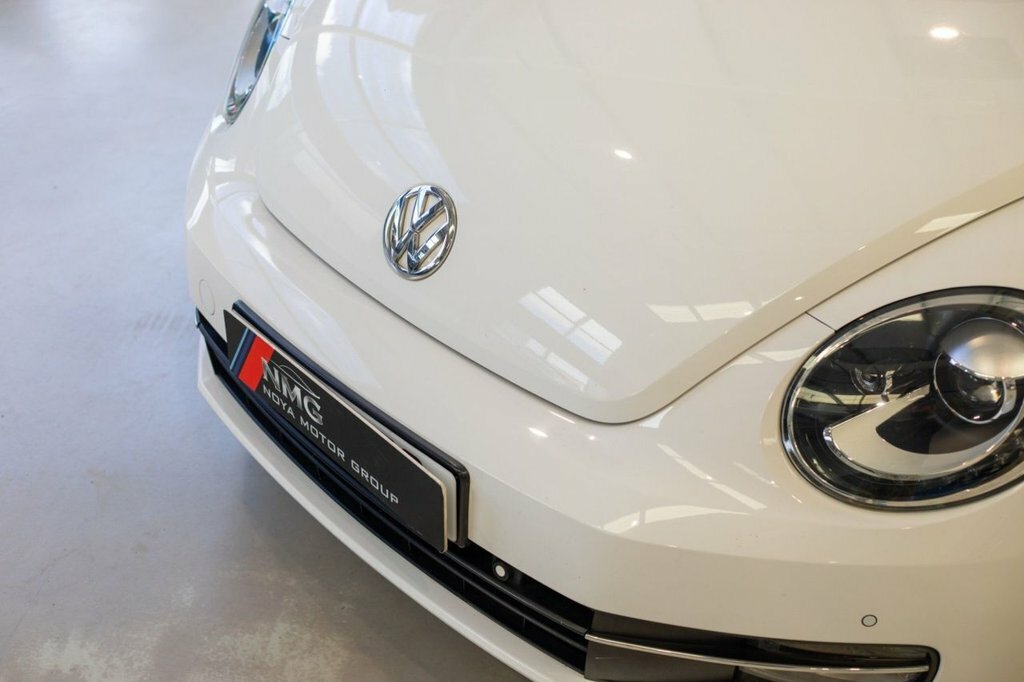 Volkswagen Beetle 1.2L Design White #5