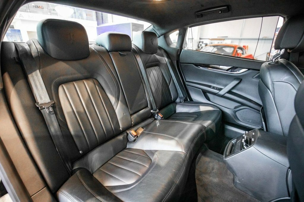 Maserati Quattroporte V8 Gts Black #16