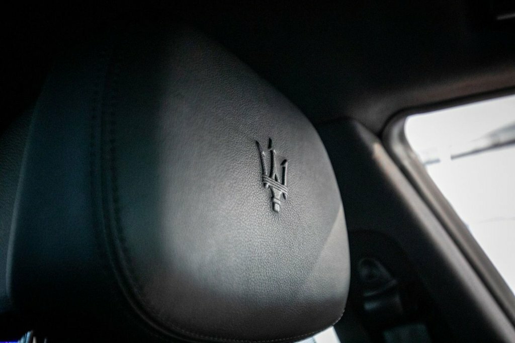 Maserati Quattroporte V8 Gts Black #20